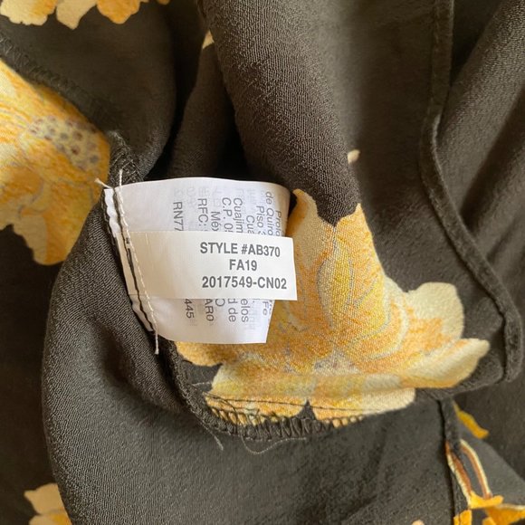 NEW Madewell Button-Front Tier Dress Fall Flowers Long Sleeve Floral Midi - Picture 9 of 10